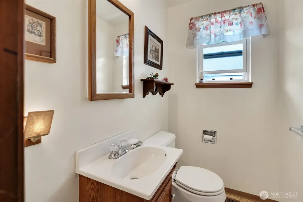 420 S 128th Street Seattle WA 98168