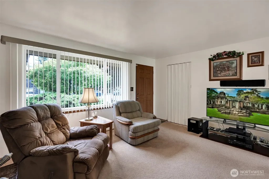 420 S 128th Street Seattle WA 98168