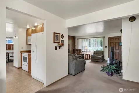 420 S 128th Street Seattle WA 98168
