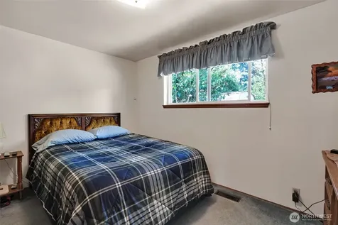 420 S 128th Street Seattle WA 98168