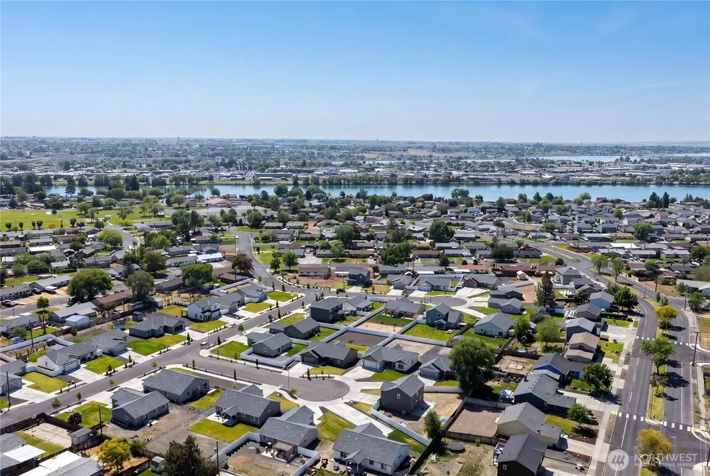 919 N Washington Court Moses Lake WA 98837