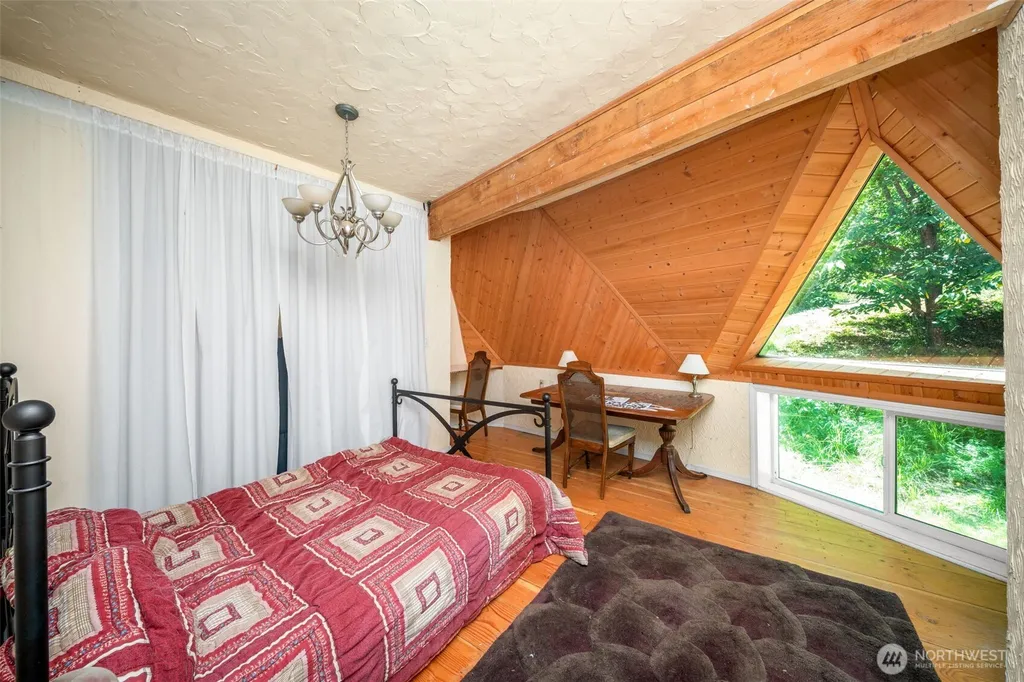 12 SE Oyster Beach Road Shelton WA 98584