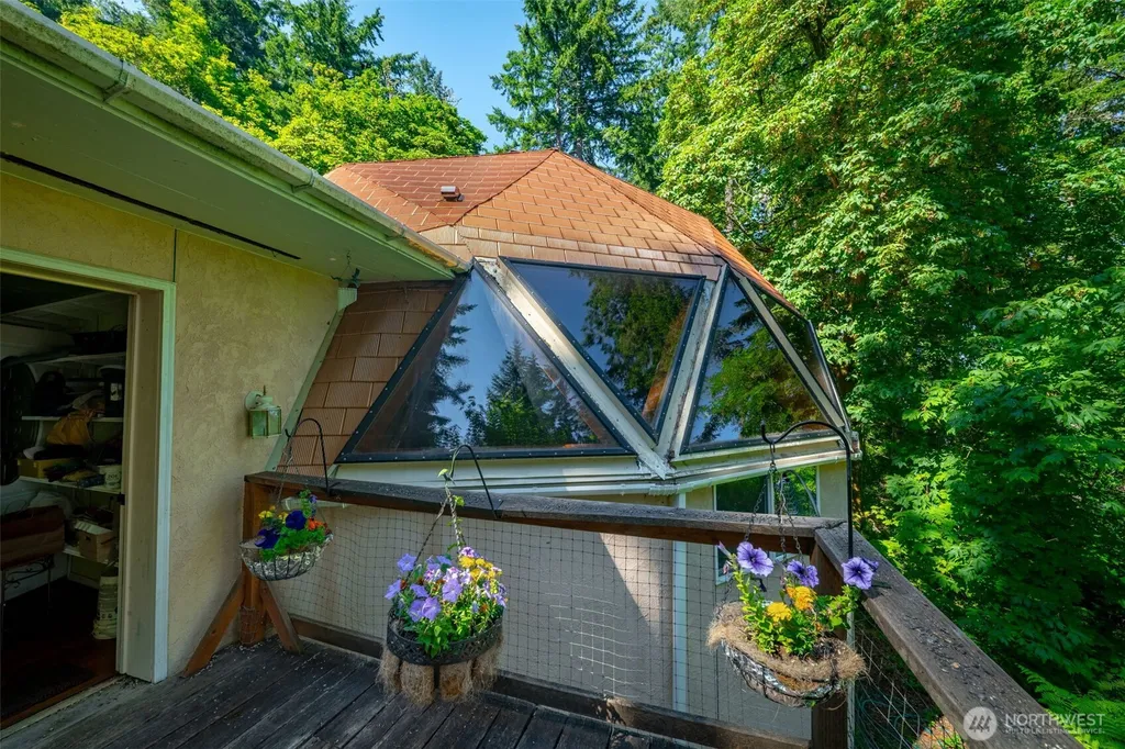 12 SE Oyster Beach Road Shelton WA 98584