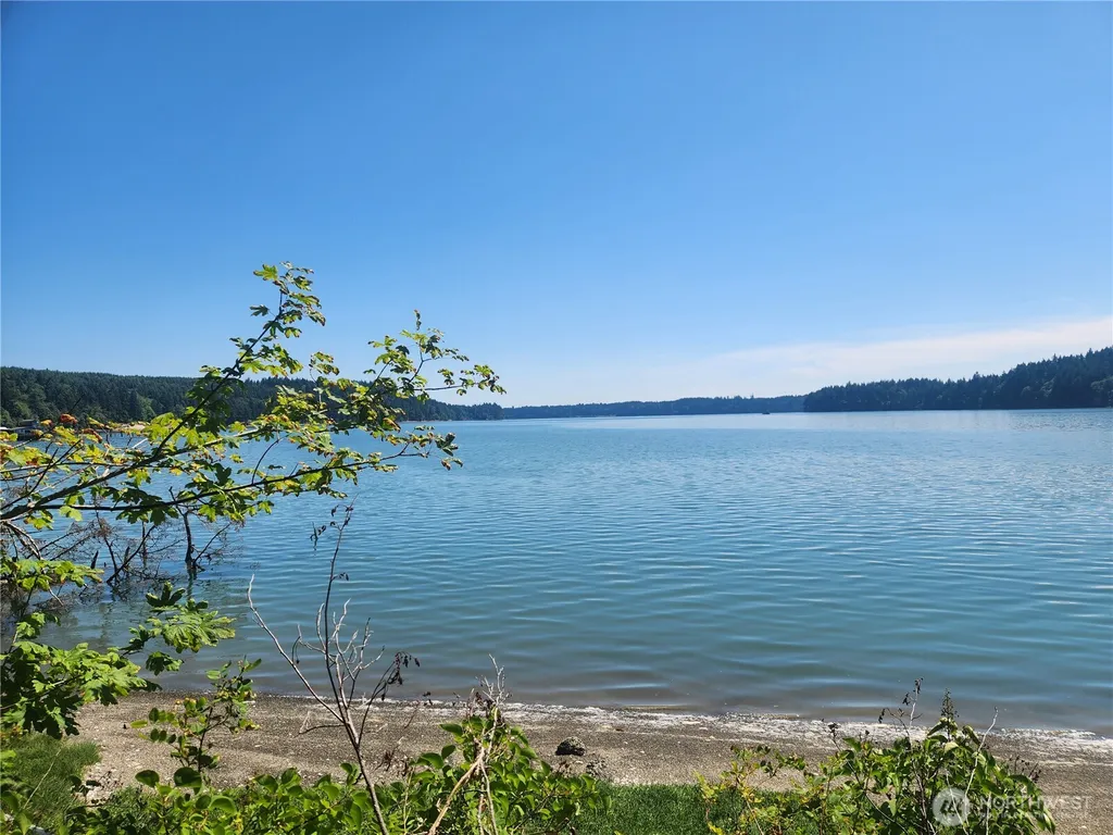 12 SE Oyster Beach Road Shelton WA 98584