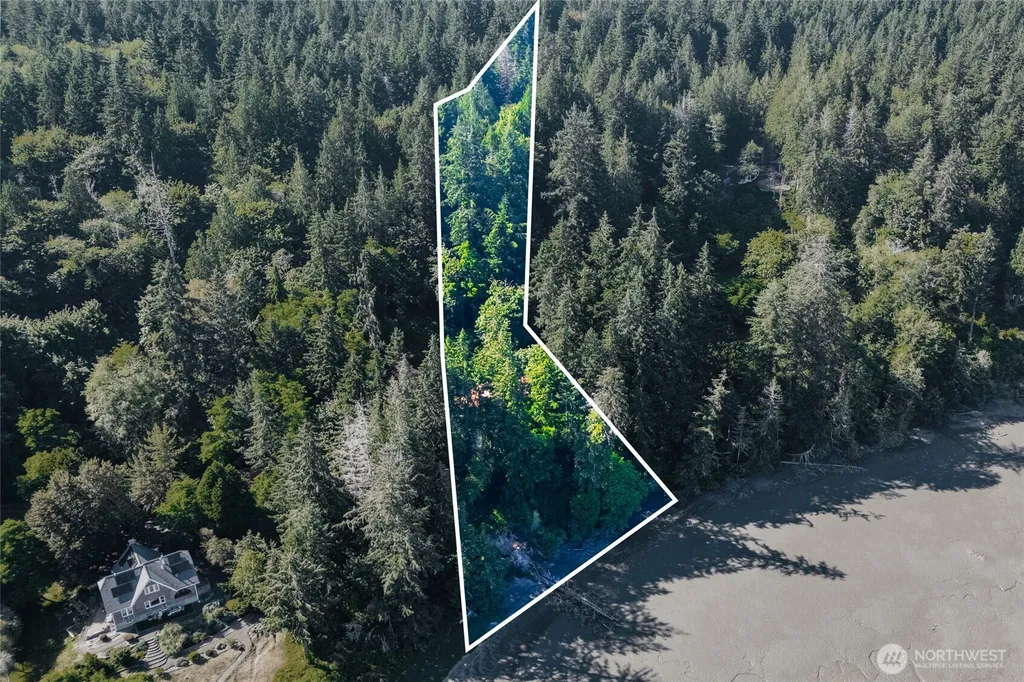 12 SE Oyster Beach Road Shelton WA 98584