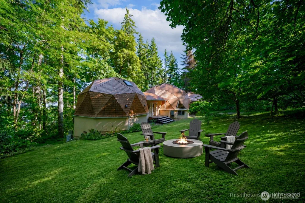 12 SE Oyster Beach Road Shelton WA 98584