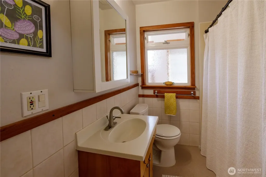 902 Frederick Street SE Olympia WA 98501