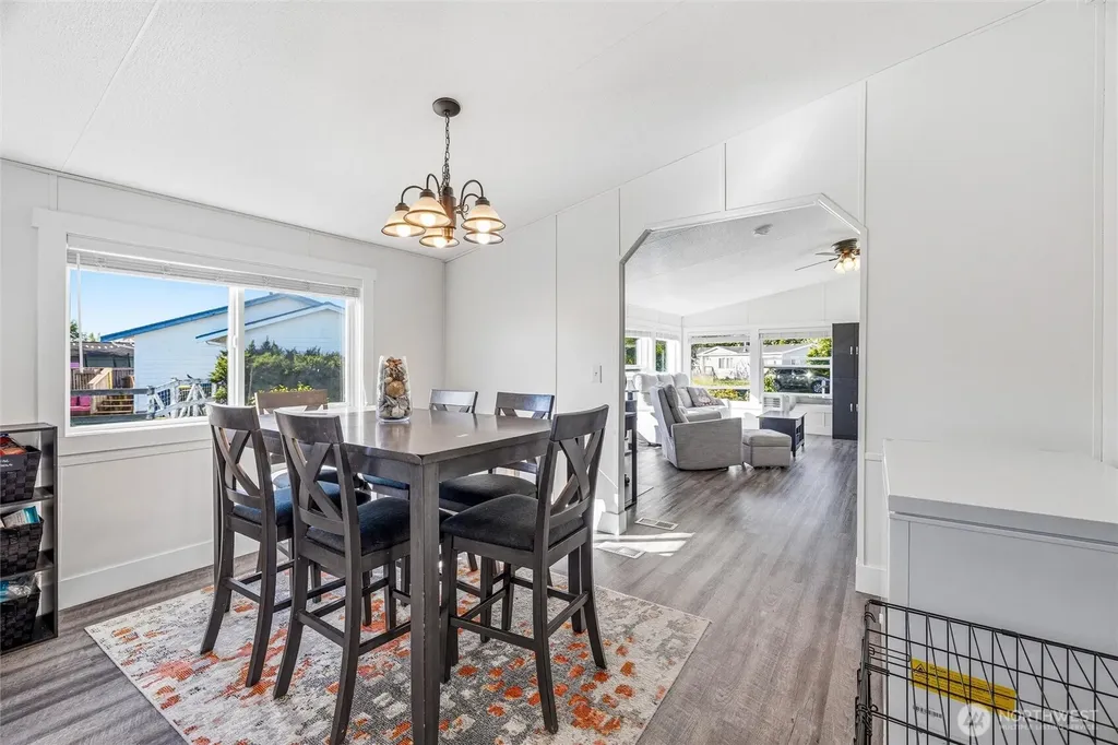 7525 Roblee Drive Blaine WA 98230