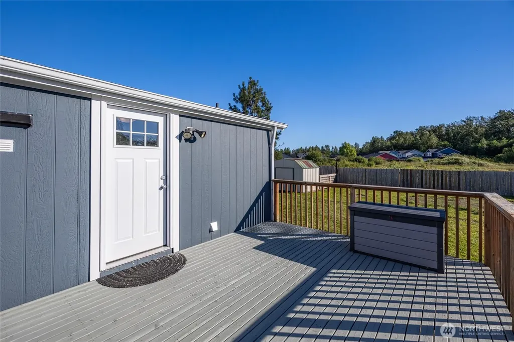 7525 Roblee Drive Blaine WA 98230
