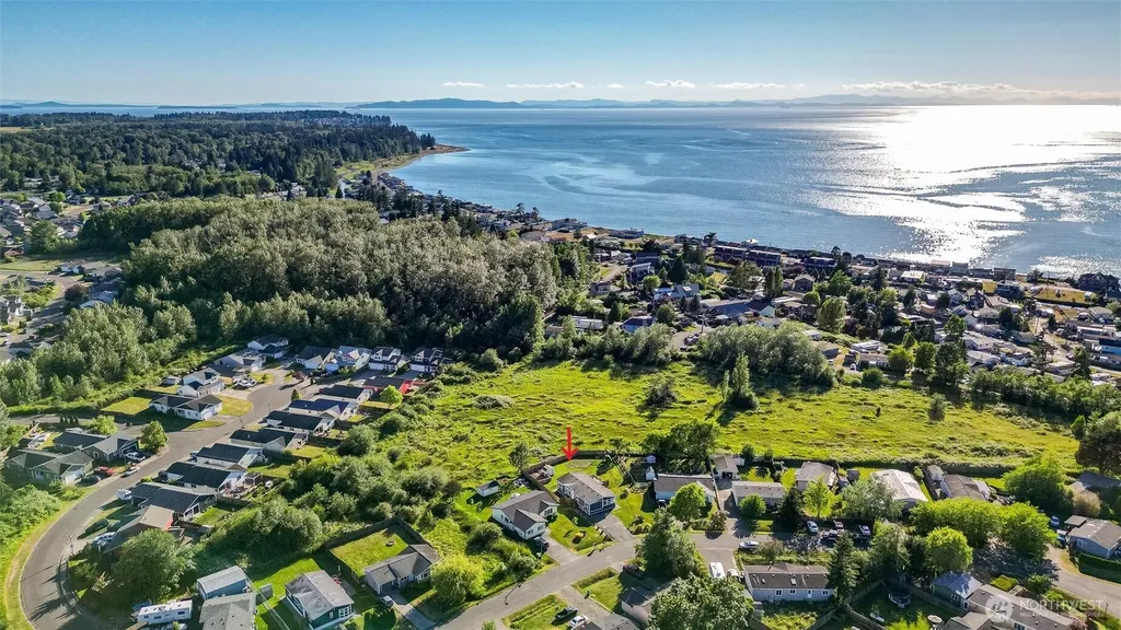 7525 Roblee Drive Blaine WA 98230