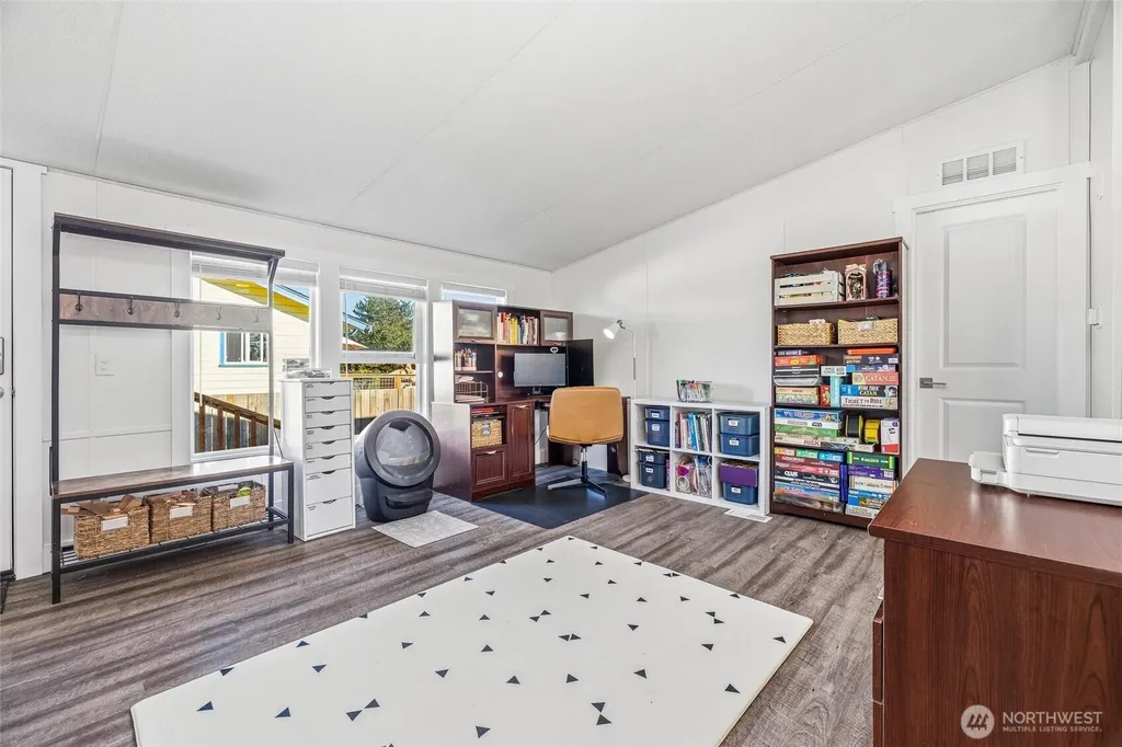 7525 Roblee Drive Blaine WA 98230
