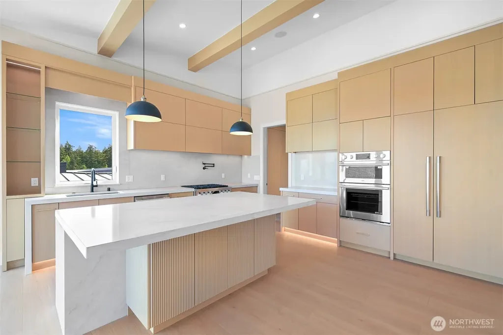 3953 Rock Ridge Parkway Anacortes WA 98221