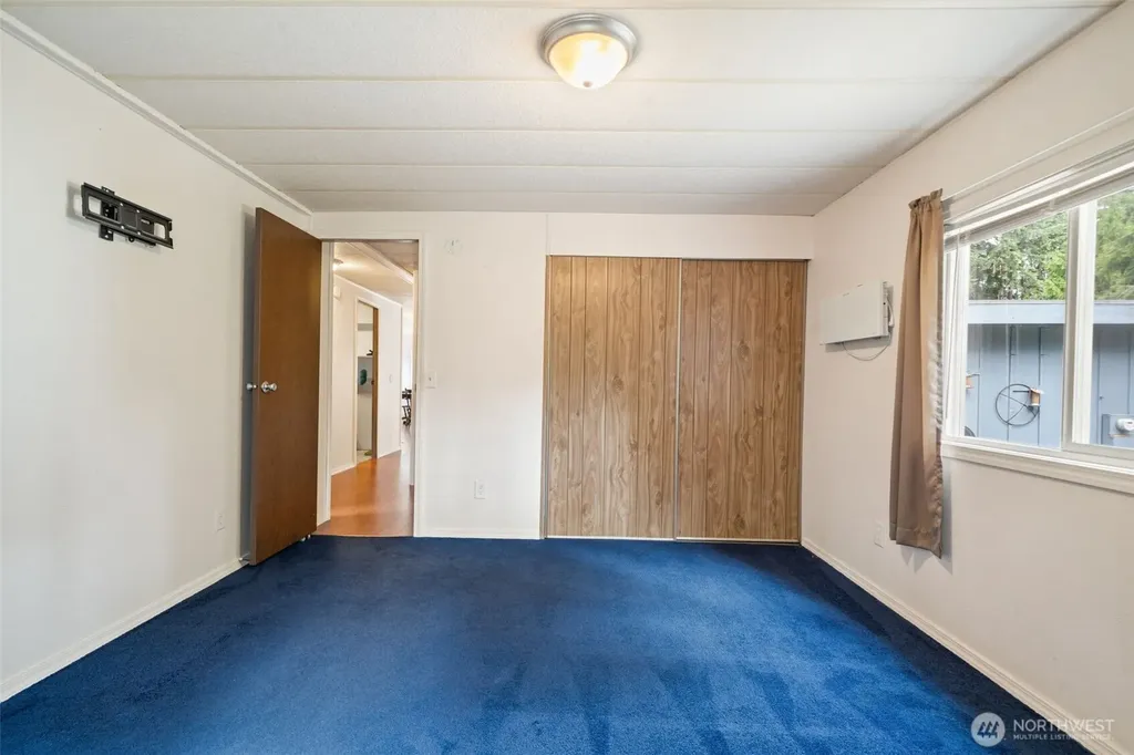 6521 SE Mile Hill Drive Port Orchard WA 98366