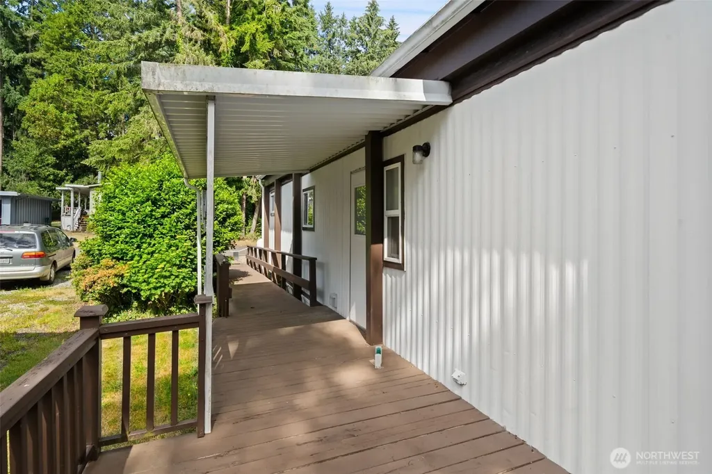 6521 SE Mile Hill Drive Port Orchard WA 98366