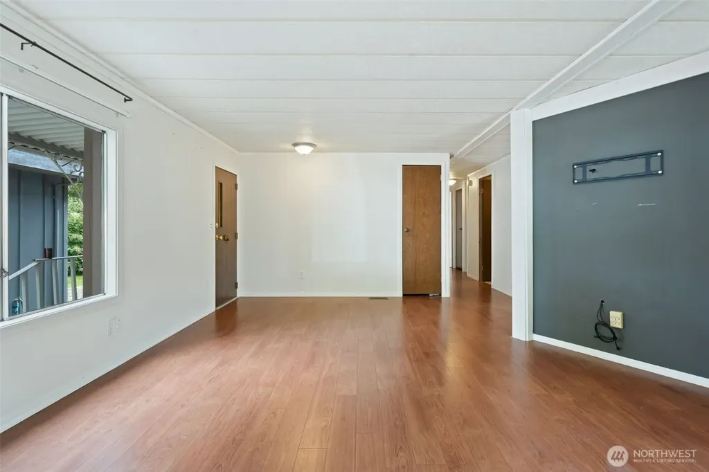 6521 SE Mile Hill Drive Port Orchard WA 98366