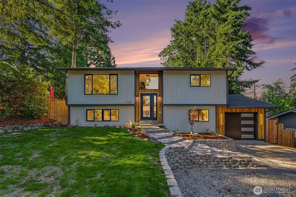 7245 E Taylor Street Port Orchard WA 98366