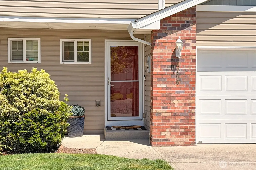 3706 NE 81st Street Vancouver WA 98665