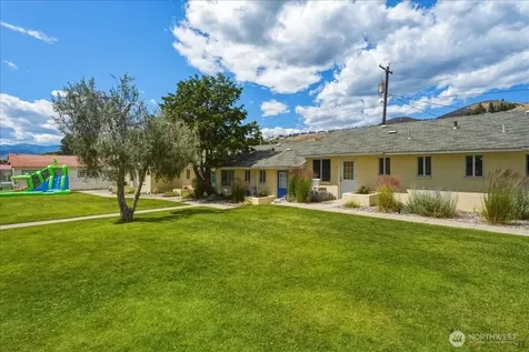315 W Gibson Avenue Chelan WA 98816