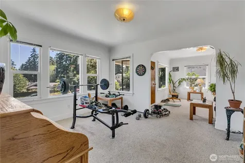 13025 Ambaum Boulevard SW Burien WA 98146