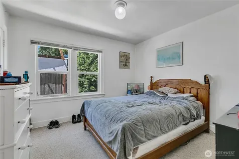13025 Ambaum Boulevard SW Burien WA 98146
