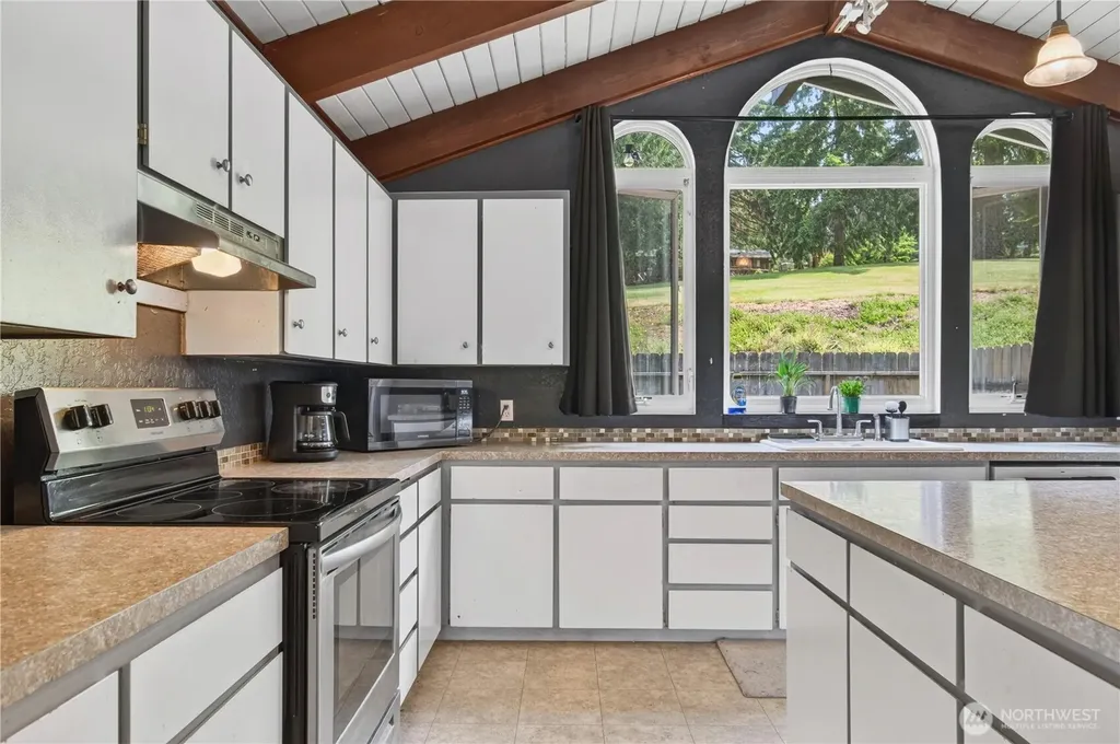 103 Pare Road Kelso WA 98626