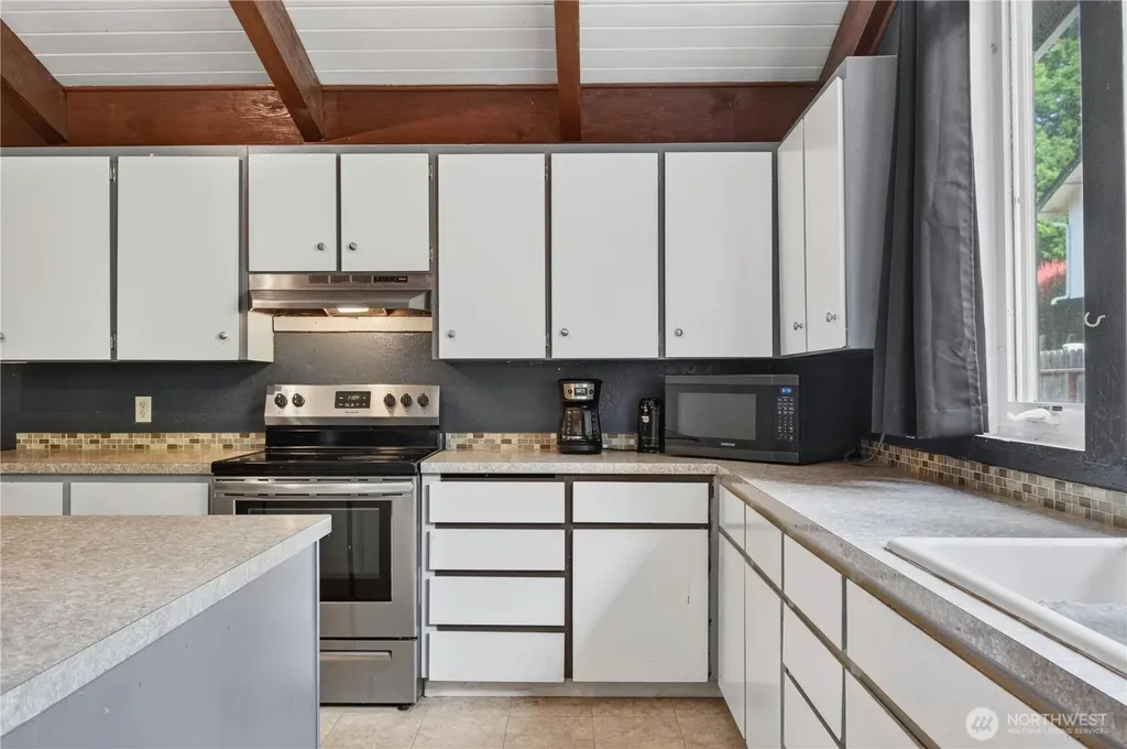 103 Pare Road Kelso WA 98626
