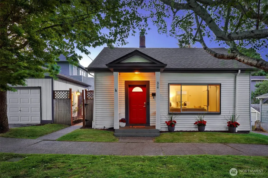 516 W Howe Street Seattle WA 98119