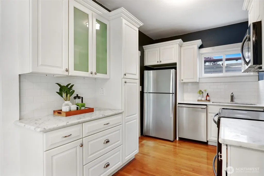 516 W Howe Street Seattle WA 98119