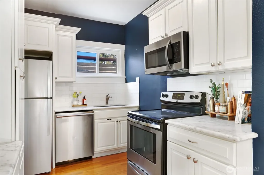 516 W Howe Street Seattle WA 98119