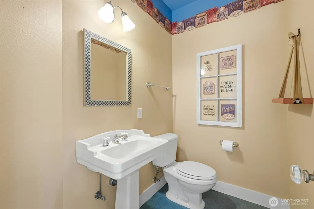 3445 SE Camano Drive Camano Island WA 98282