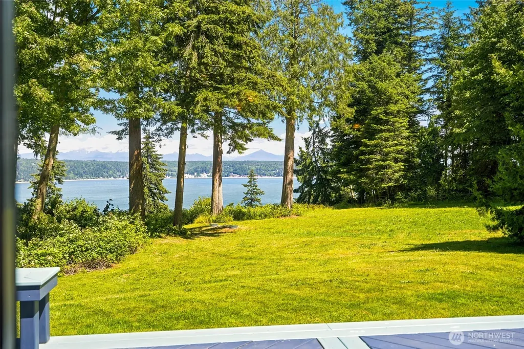 3445 SE Camano Drive Camano Island WA 98282