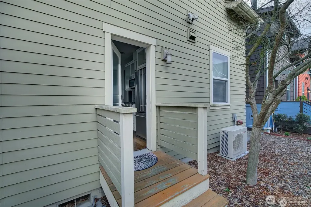 2213 NW 60th Street Seattle WA 98107