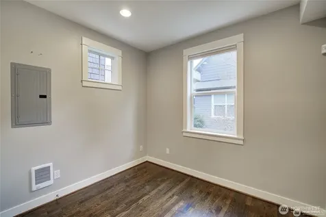 2213 NW 60th Street Seattle WA 98107