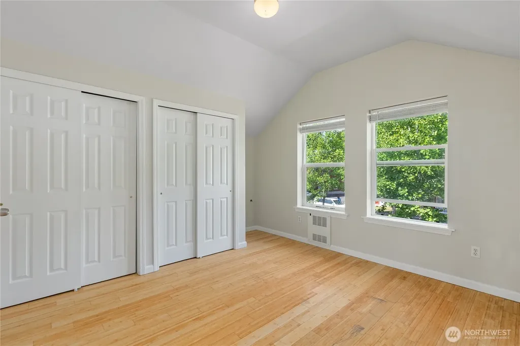 4127 E T Street Tacoma WA 98404