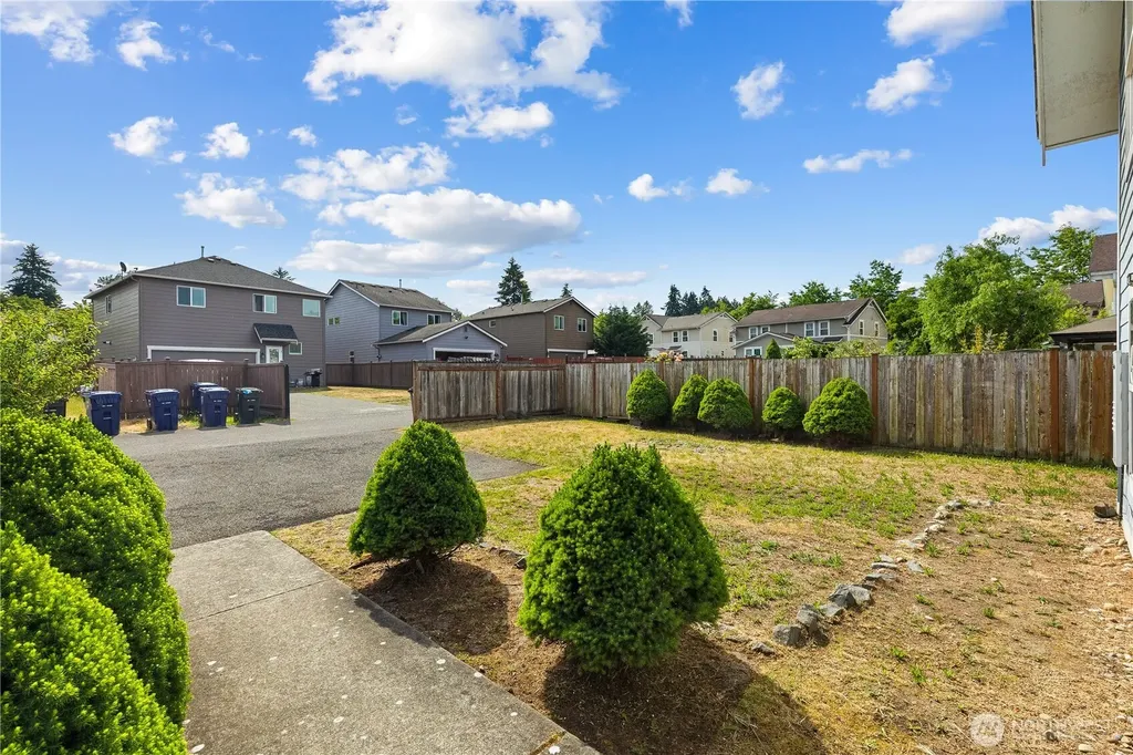 4127 E T Street Tacoma WA 98404