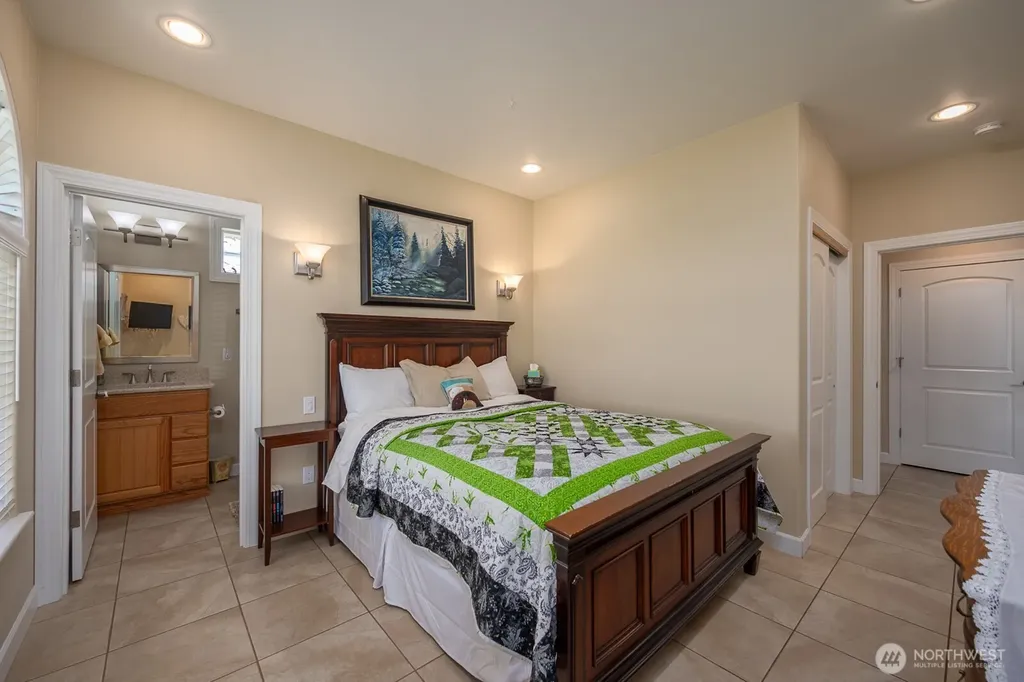 5094 K.8 NE Moses Lake WA 98837