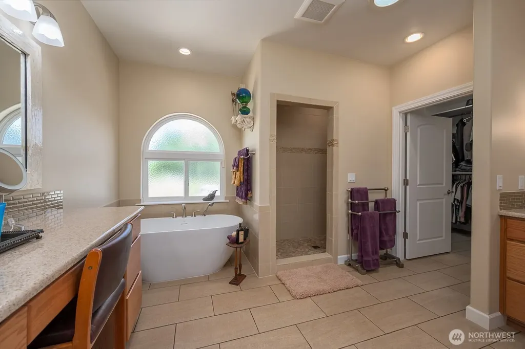 5094 K.8 NE Moses Lake WA 98837