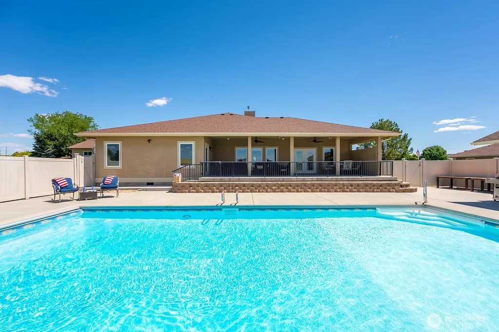 5094 K.8 NE Moses Lake WA 98837