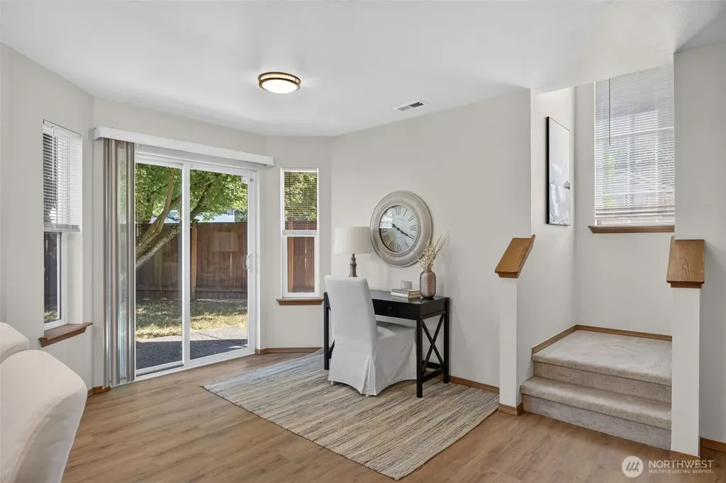 4929 104th Place NE Marysville WA 98270