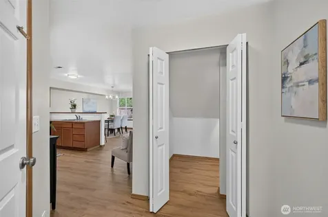 4929 104th Place NE Marysville WA 98270