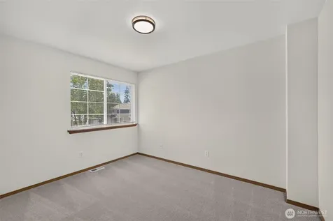 4929 104th Place NE Marysville WA 98270