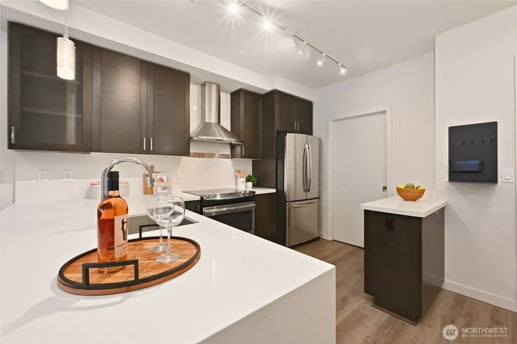 1760 NW 56th Street Seattle WA 98107