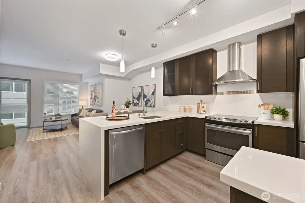 1760 NW 56th Street Seattle WA 98107