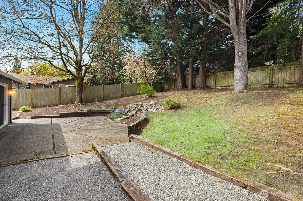 14011 98th Avenue NE Kirkland WA 98034