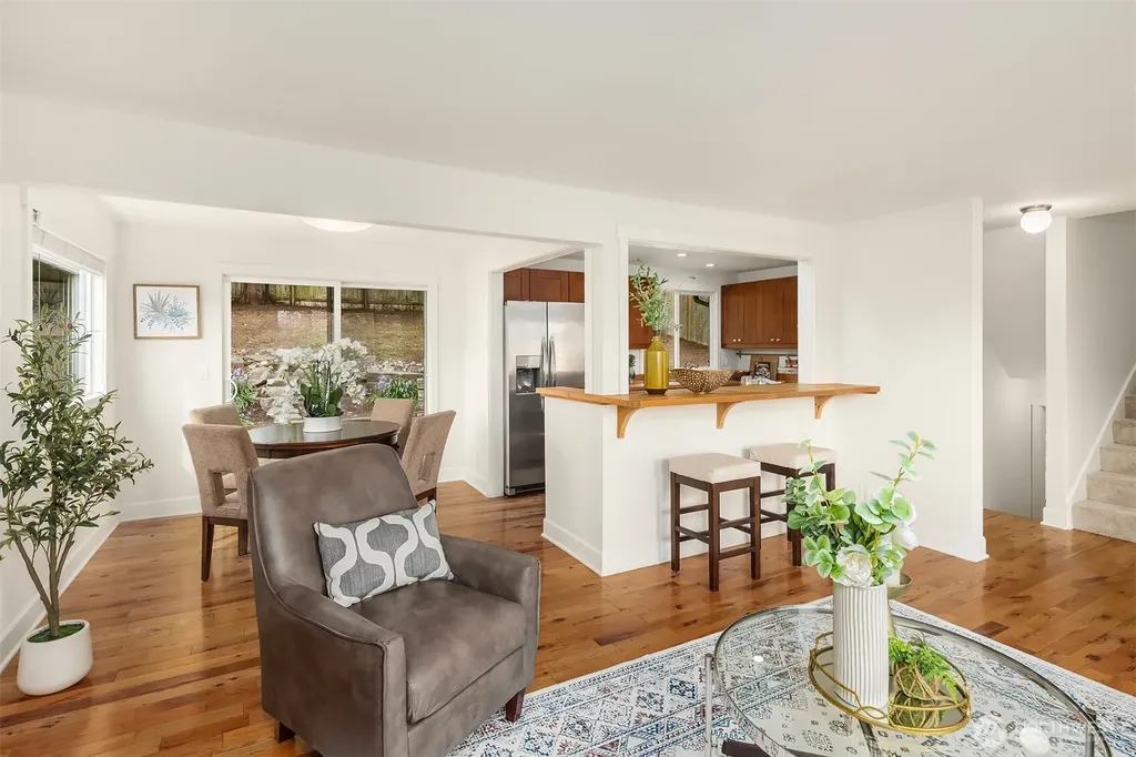 14011 98th Avenue NE Kirkland WA 98034
