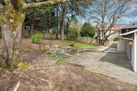 14011 98th Avenue NE Kirkland WA 98034