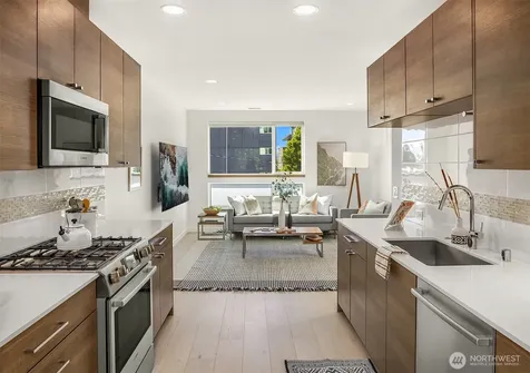 1809 13th Avenue Seattle WA 98122