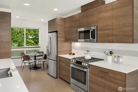 1809 13th Avenue Seattle WA 98122