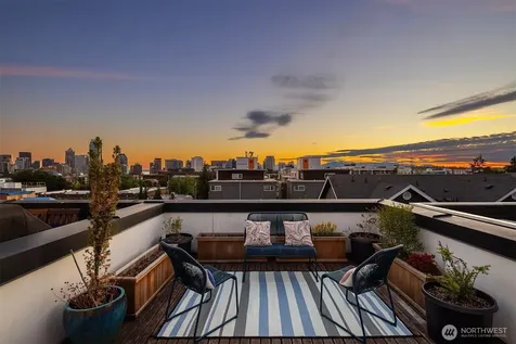 1809 13th Avenue Seattle WA 98122