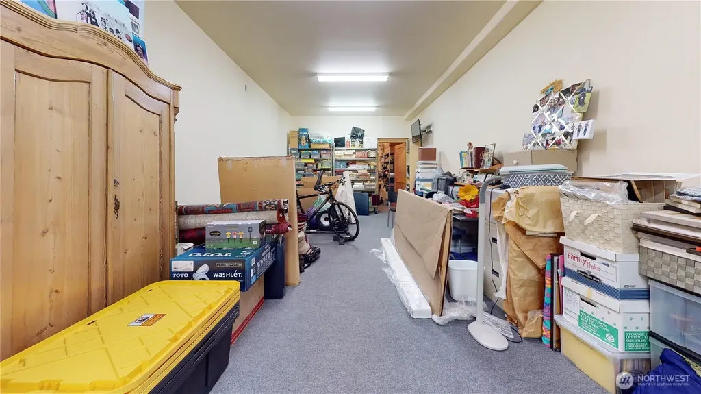 8102 E Perelli Lane Port Orchard WA 98366